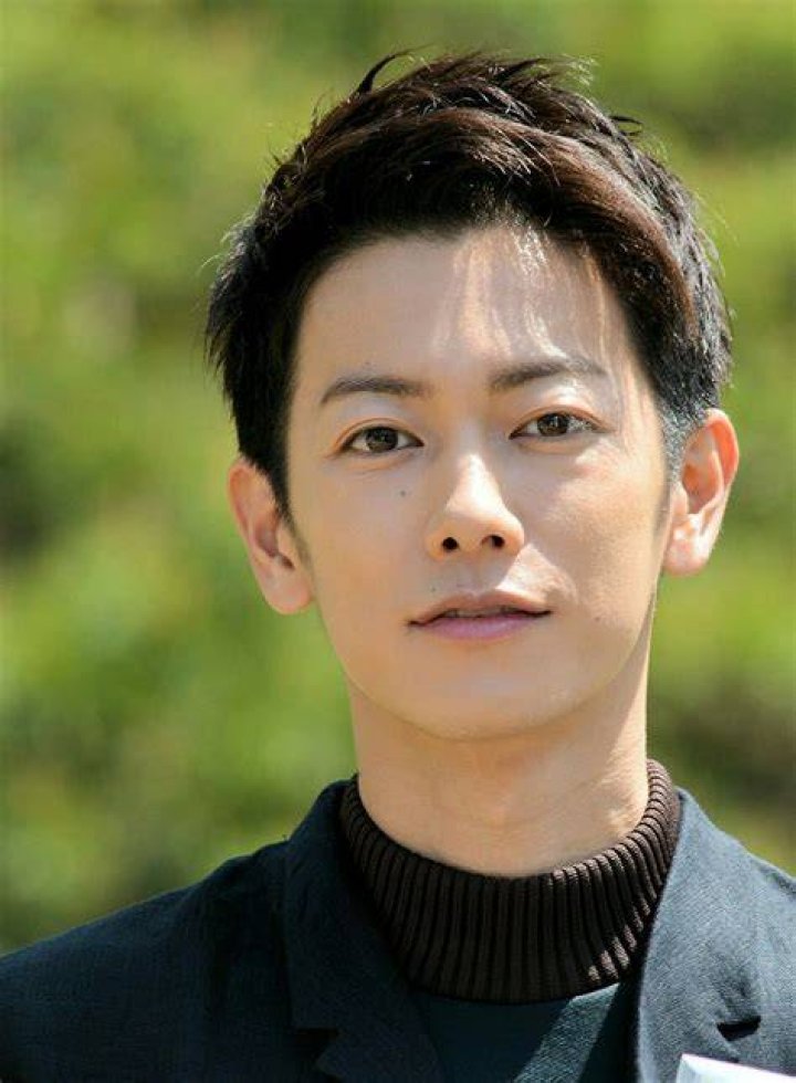 佐藤健と沢田研二がそっくりすぎる！若き日のジュリーとの衝撃的な共通点を徹底検証